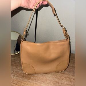 Coach leather shoulder bag